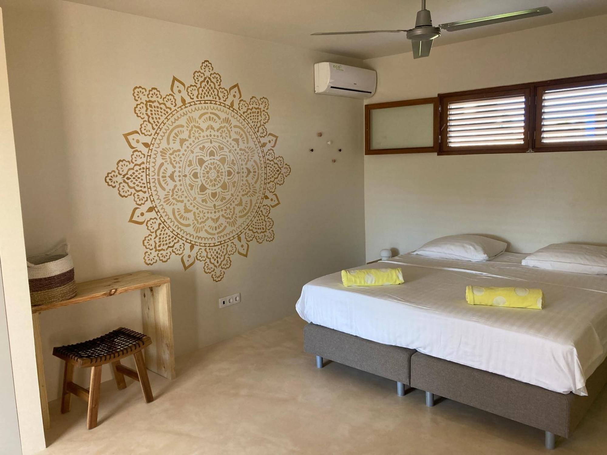 Isla Penthouse & Garden Apartments Bonaire Kralendijk  Exterior foto